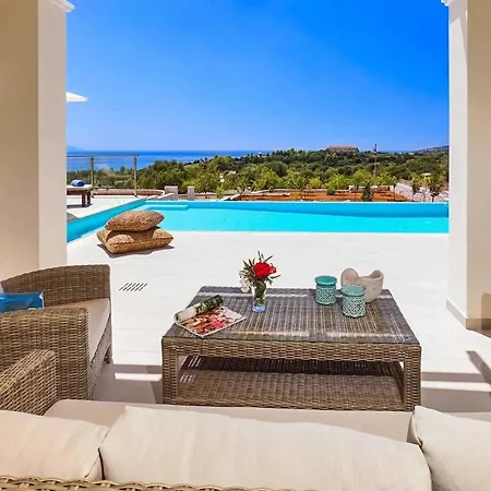 Βίλα Sleeps 4 With Pool Air Con And Wifi